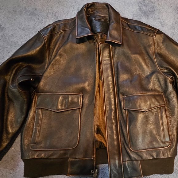 Leather Jacket - Picture 5 of 6